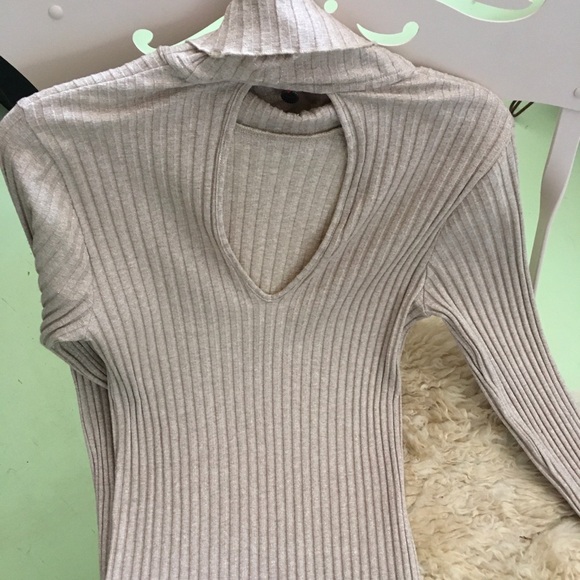 Odd Molly glitzy turtleneck fitted top beige gold size M - Picture 2 of 5